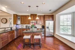Photo #5: 21257041 Listing 