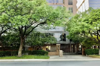 Photo #2: 21257180 Listing 