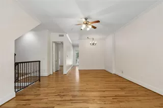 Photo #4: 21257197 Listing 