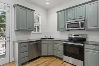 Photo #5: 21257197 Listing 