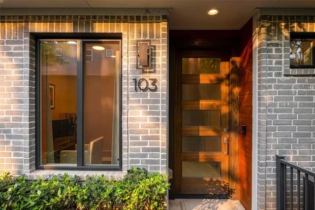 MLS: 21257266 Condo For Sale