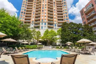 Photo #2: 21257679 Listing 