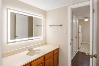 Photo #3: 21257821 Listing 