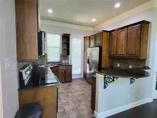 Photo #2: 21258612 Listing 