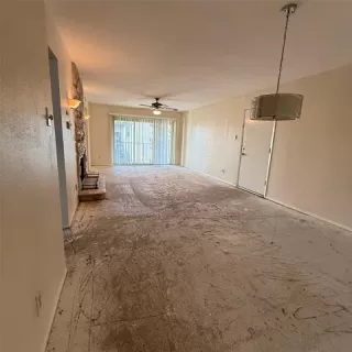 Photo #6: 21258693 Listing 