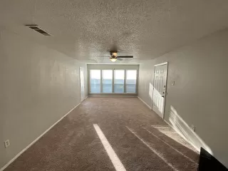 Photo #4: 21258911 Listing 