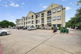Photo #5: 21258973 Listing 