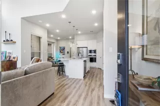 Photo #3: 21259081 Listing 