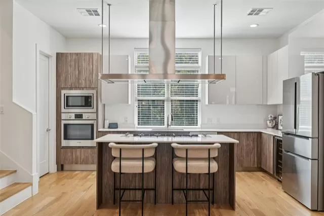 MLS: 21259238 Condo For Sale