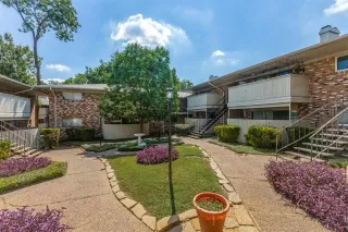 Photo #3: 21259344 Listing 