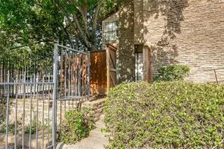 Photo #3: 21259504 Listing