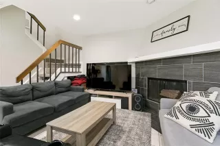 Photo #6: 21259504 Listing