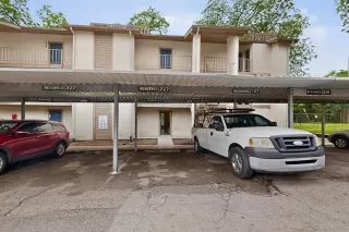 Photo #3: 21259792 Listing 
