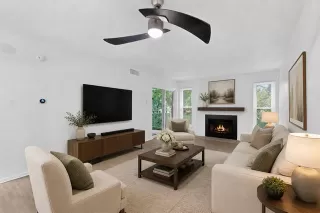 Photo #6: 21259792 Listing 
