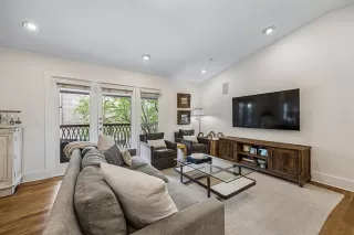 Photo #6: 21259837 Listing 