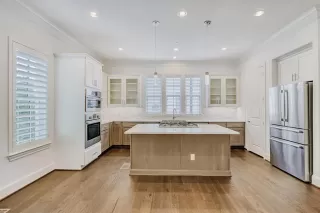 Photo #6: 21259928 Listing 
