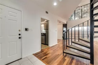 Photo #6: 21259946 Listing 