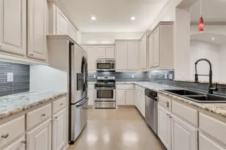 Photo #4: 21260091 Listing 