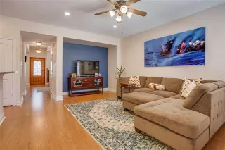 Photo #6: 21260134 Listing 