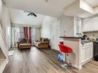 Photo #4: 21261155 Listing 