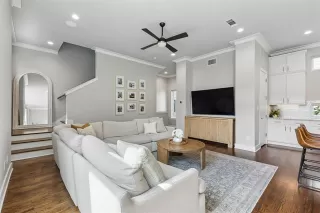 Photo #6: 21261297 Listing 