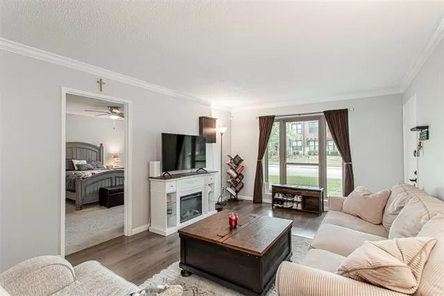 MLS: 21261426 Condo For Sale