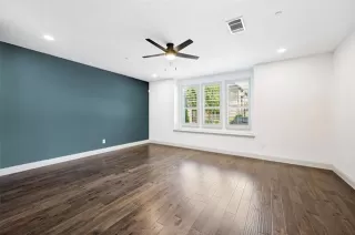 Photo #5: 21261513 Listing 