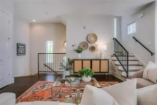 Photo #4: 21262046 Listing 