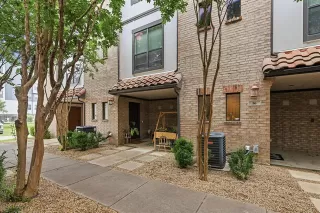 Photo #3: 21262558 Listing 