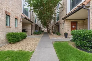Photo #4: 21262558 Listing 