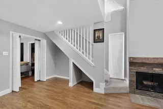 Photo #5: 21262879 Listing 