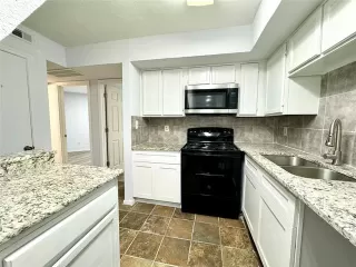 Photo #2: 21263097 Listing