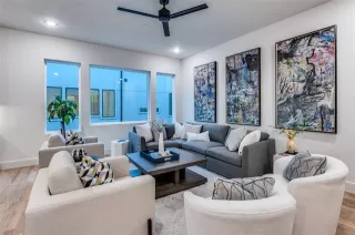 Photo #5: 21263190 Listing 