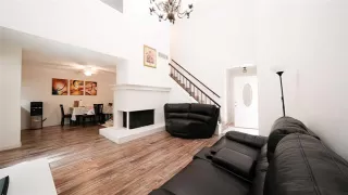 Photo #2: 21263451 Listing 