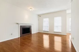 Photo #2: 21263641 Listing 