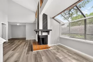 Photo #2: 21263875 Listing 