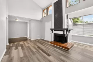 Photo #5: 21263875 Listing 
