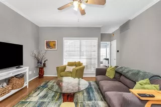 Photo #6: 21263997 Listing