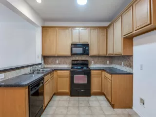 Photo #5: 21264104 Listing 