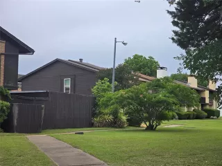 Photo #5: 21264349 Listing