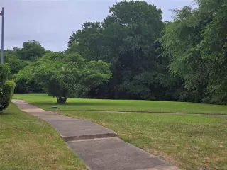 Photo #6: 21264349 Listing