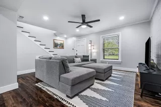 Photo #4: 21264575 Listing 