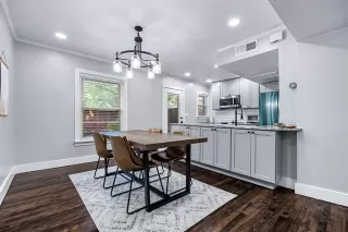 Photo #6: 21264575 Listing 