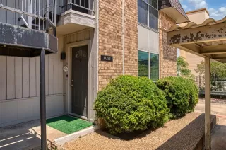 Photo #5: 21264585 Listing