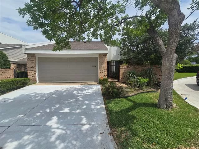 MLS: 21264662 Condo For Sale