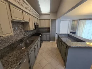 Photo #3: 21264662 Listing 