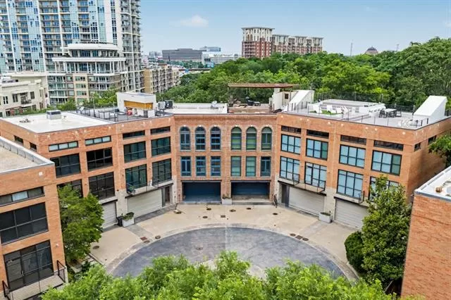 MLS: 21264832 Condo For Sale