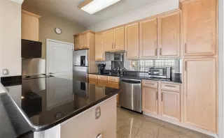 Photo #3: 21265012 Listing 