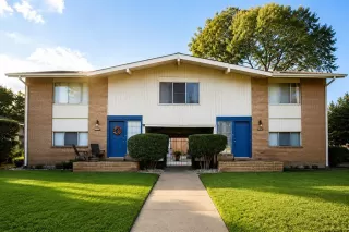 More Details about MLS # 21265611 : 4011 COLE AVENUE #113