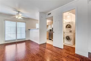 Photo #5: 21265611 Listing 